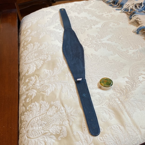 Vintage Leather and beaded belt - Picture 7 of 7